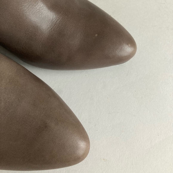 New Cole Haan Grey Genuine Leather Almond Toe Ankle Boots size 9.5 - Picture 16 of 16